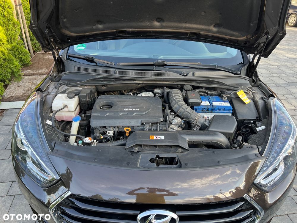 Hyundai i40 Kombi blue 1.7 CRDi Premium - 16