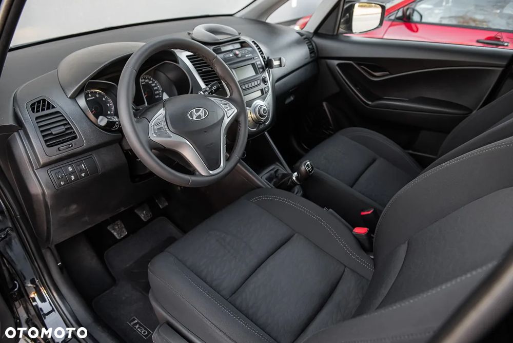 Hyundai ix20 - 15