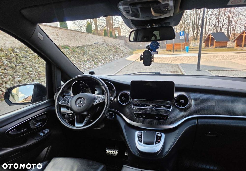 Mercedes-Benz Klasa V - 31