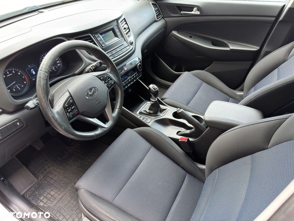 Hyundai Tucson 1.6 GDI BlueDrive Comfort 2WD - 9