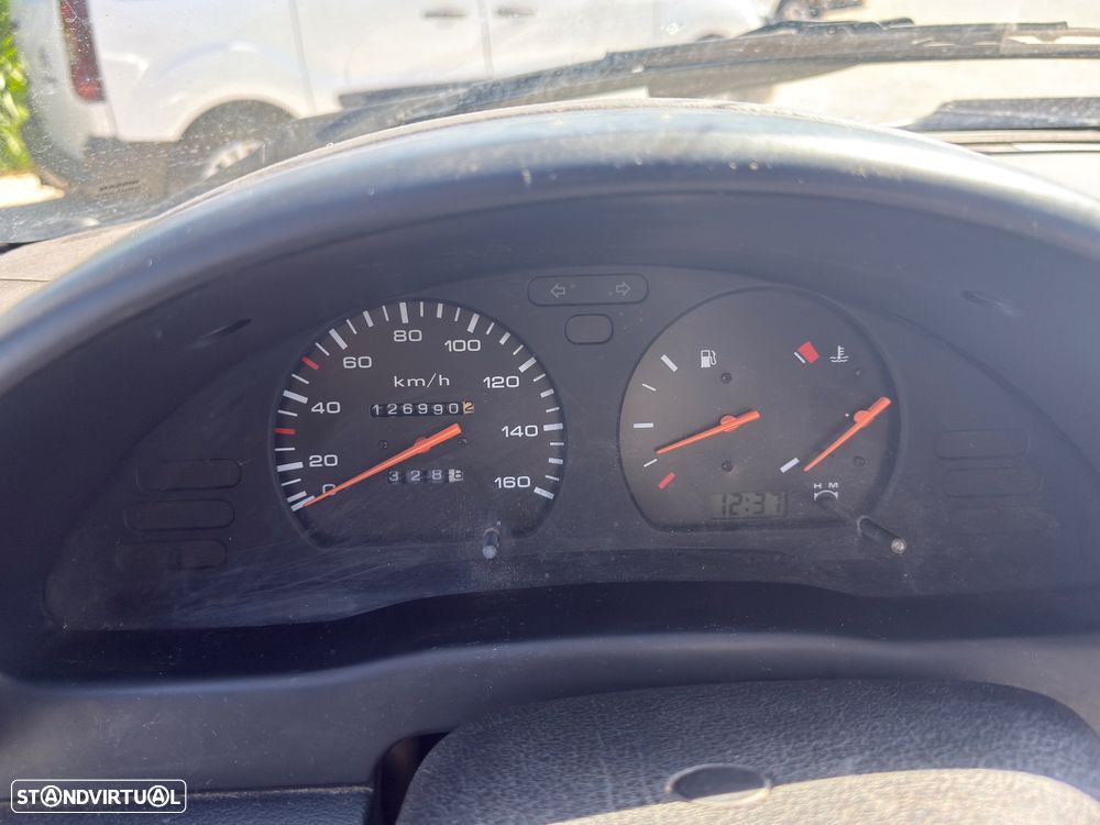 Nissan Vanette Cargo 2.3 D SLX - 10