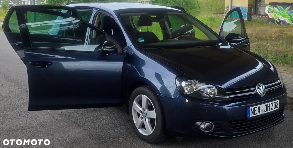 Volkswagen Golf 1.6 TDI DPF Team - 11