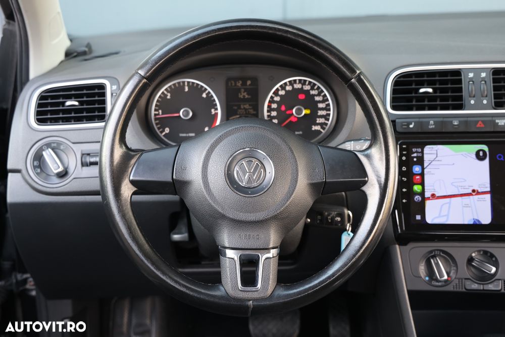 Volkswagen Polo 1.6 TDI DSG Style - 8