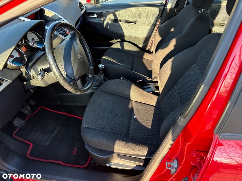 Peugeot 207 110 Sport - 14