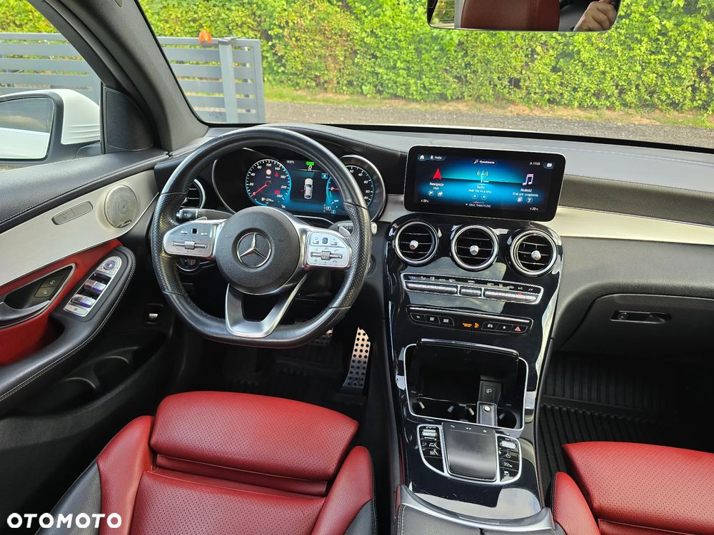 Mercedes-Benz GLC - 7