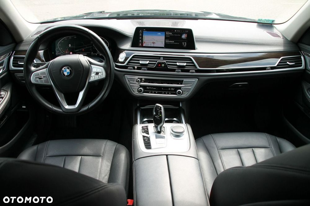 BMW Seria 7 730d xDrive sport - 15