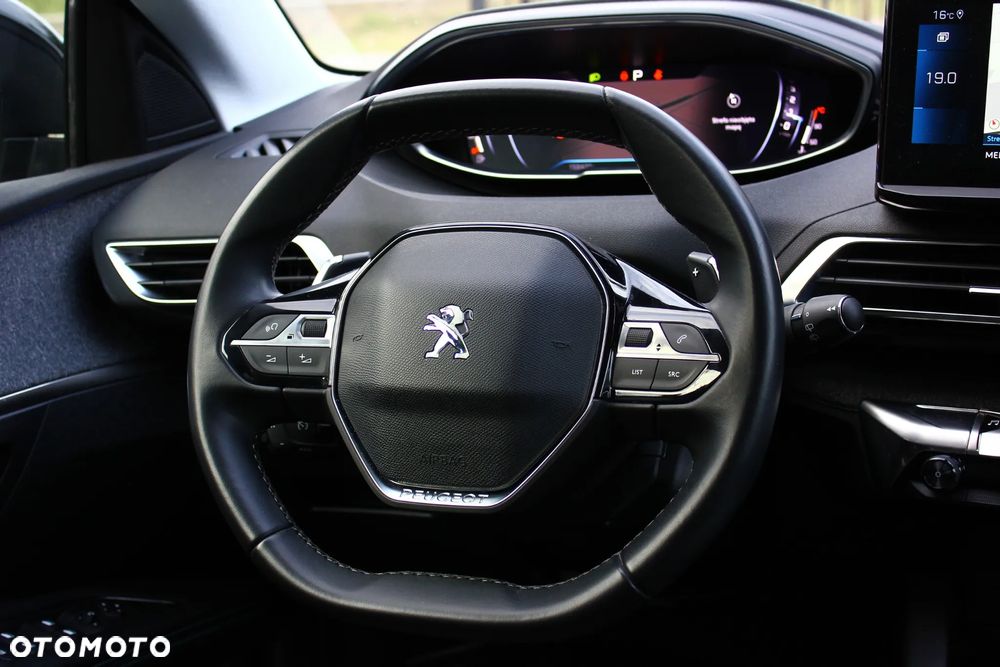 Peugeot 3008 BlueHDi 130 Stop & Start EAT8 Allure - 38