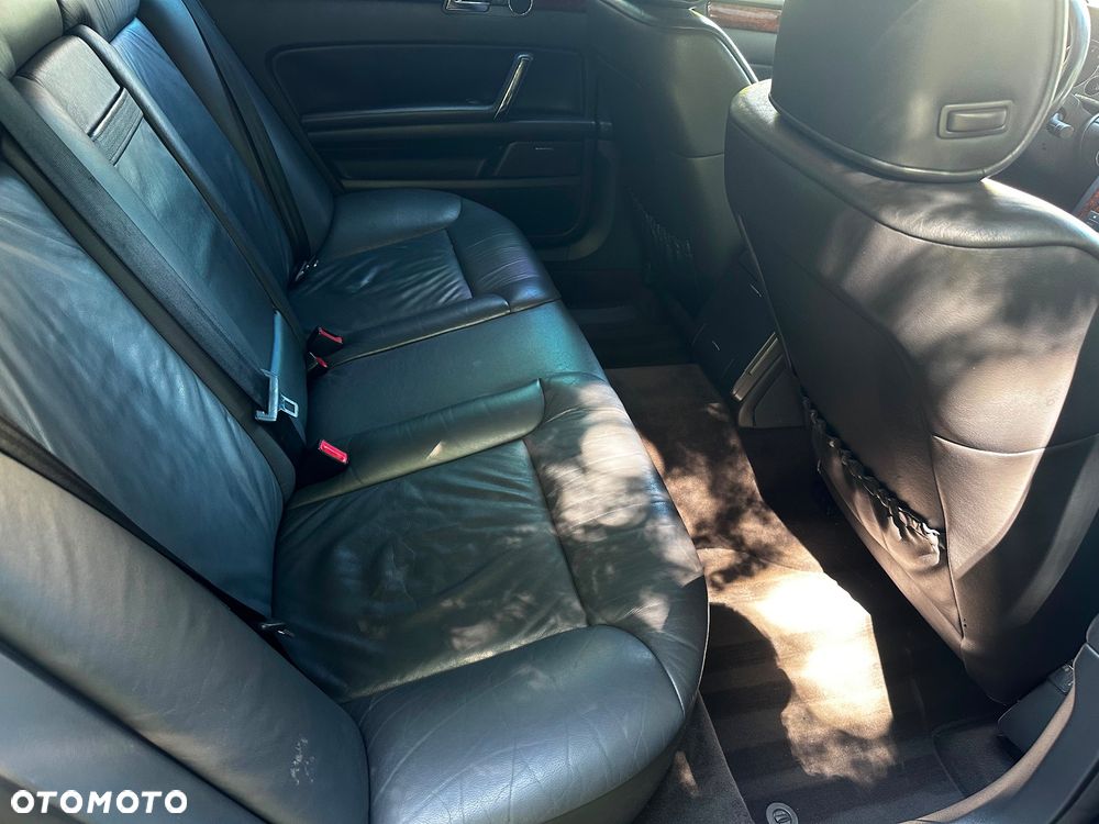 Volkswagen Phaeton - 8