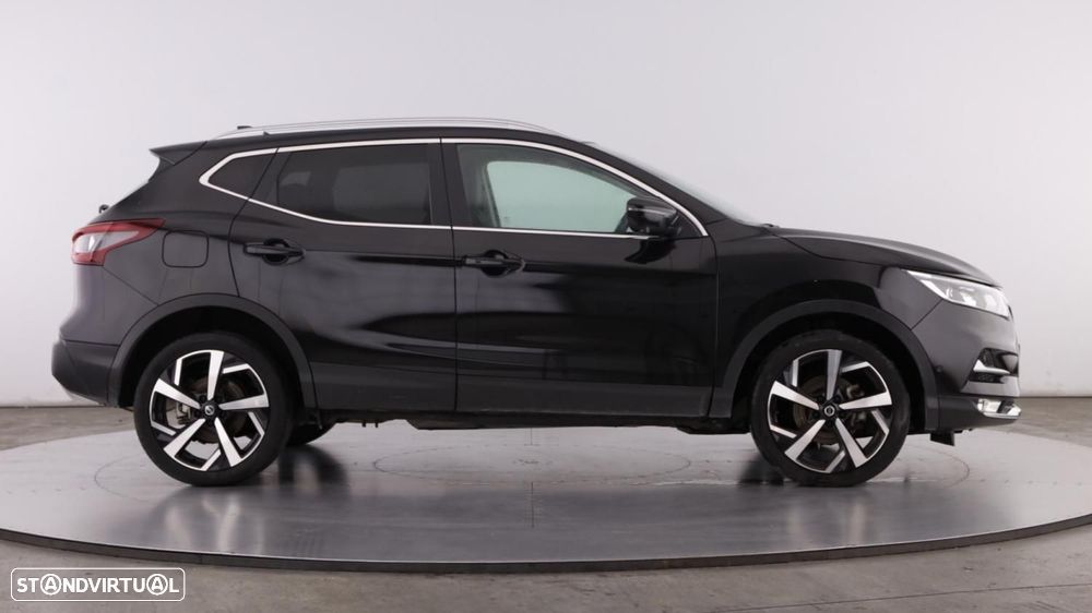 Nissan Qashqai 1.3 DIG-T N-Connecta DCT — fotografia 8