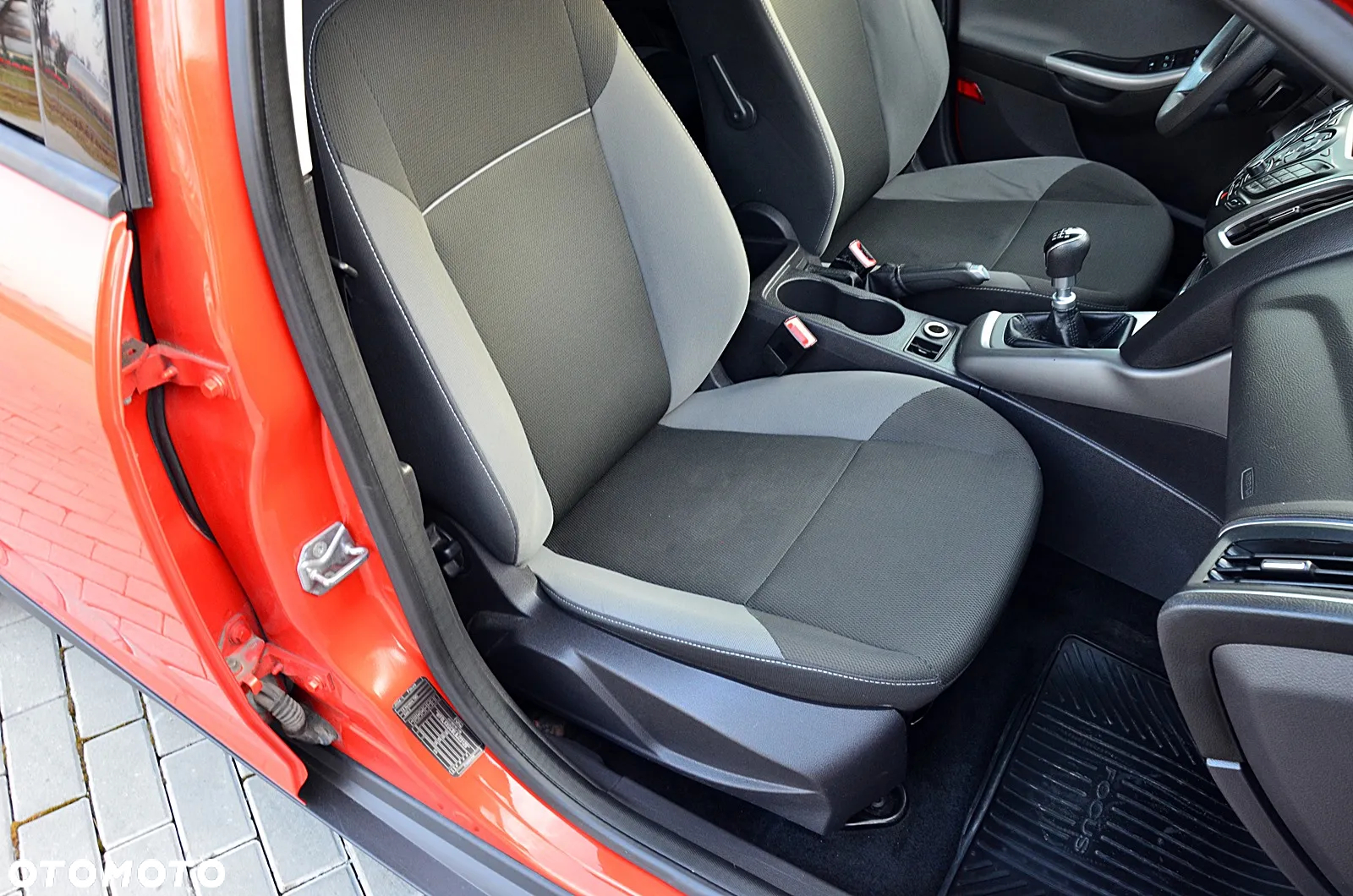 Ford Focus - 21