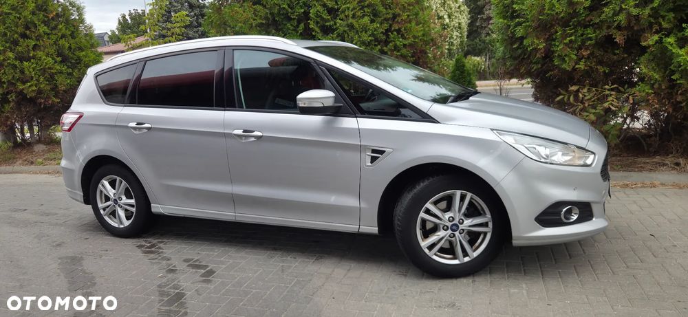 Ford S-Max 1.5 EcoBoost Titanium - 19