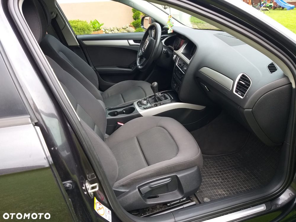 Audi A4 Avant - 10