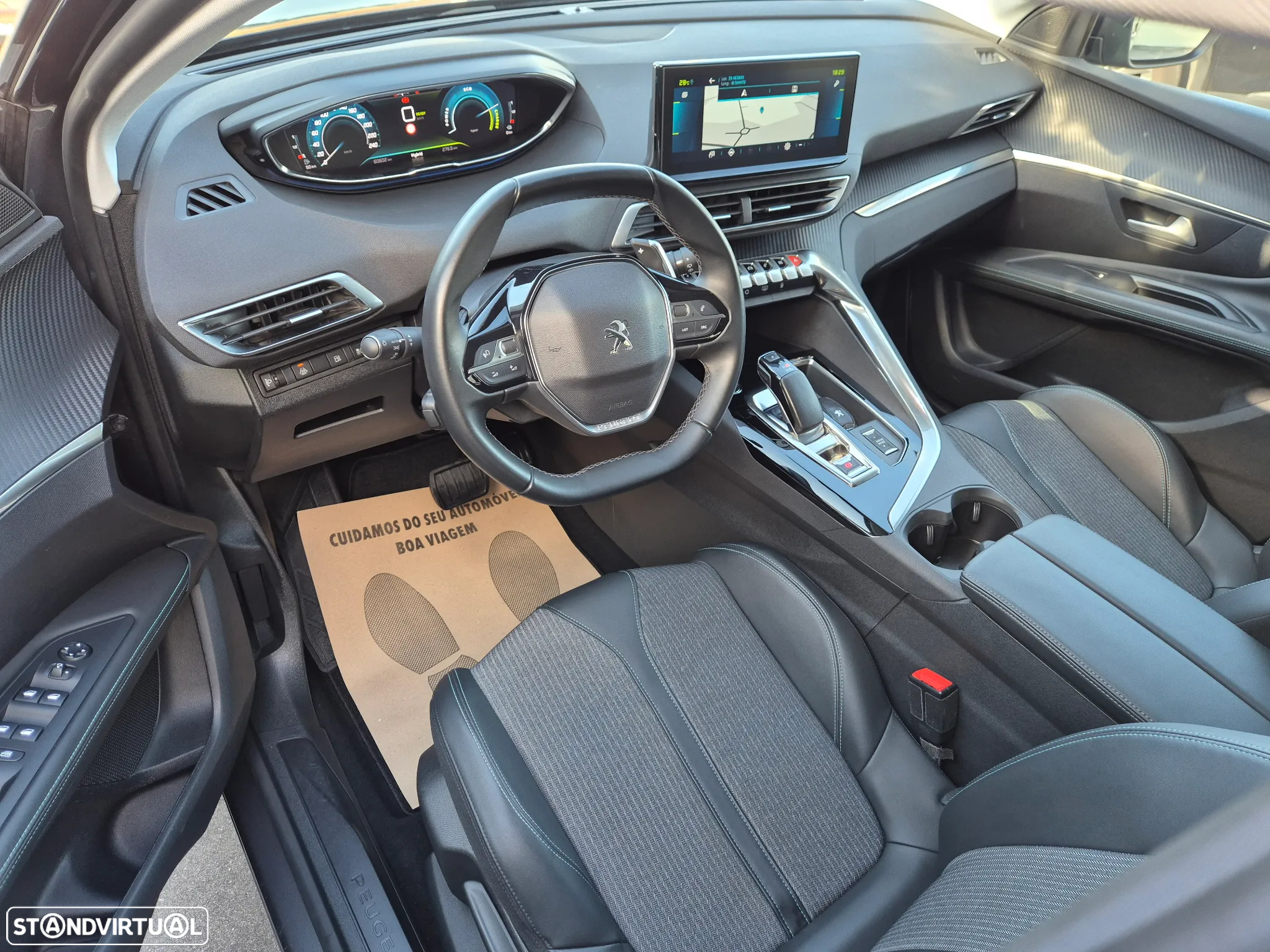 Peugeot 3008 1.6 Hybrid Allure Pack e-EAT8 - 24