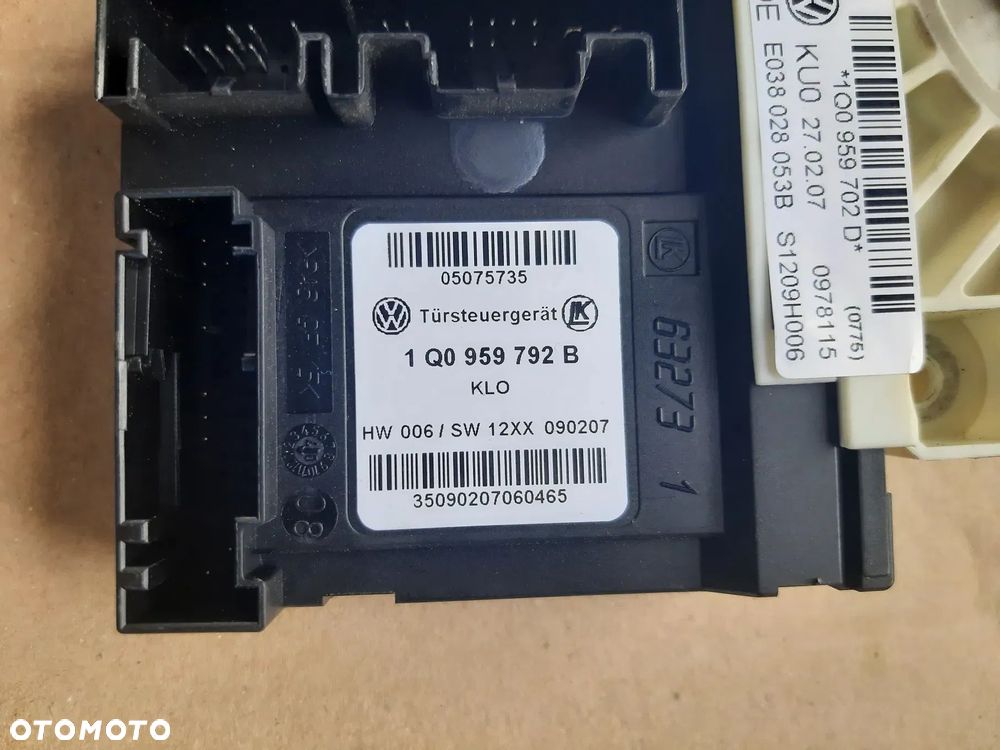 EOS silniczek podnoszenia szyby PRAWY EU Volkswagen - 2