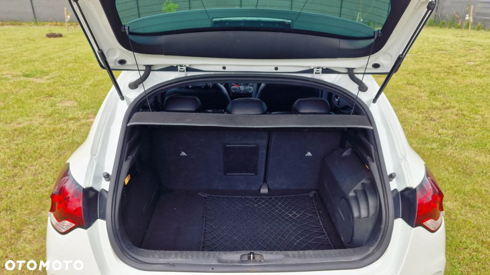 Citroën DS4 e-HDi 110 EGS6 SoChic - 9