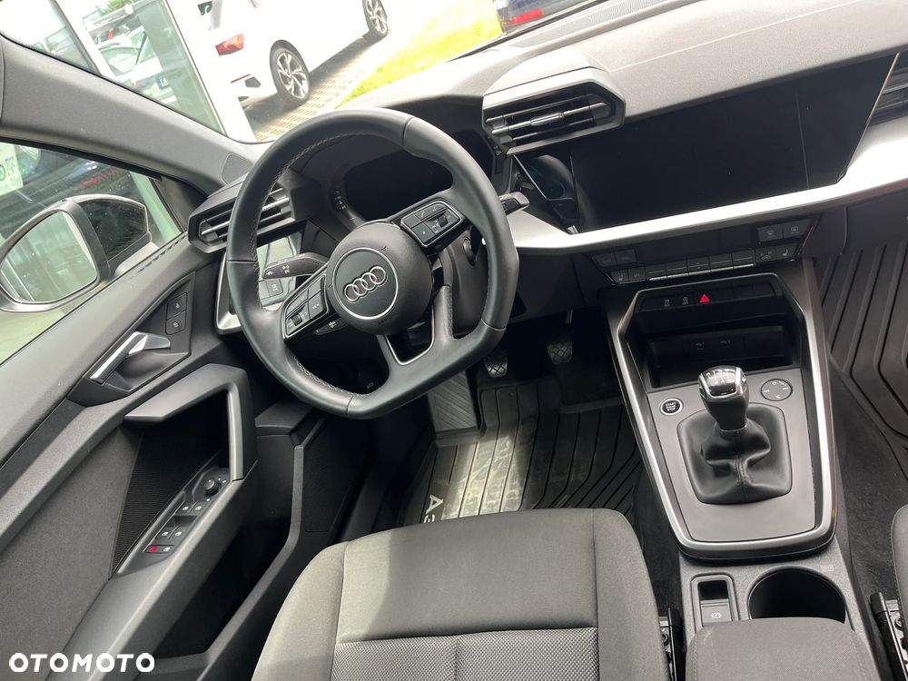 Audi A3 Sportback 35 TFSI - 23