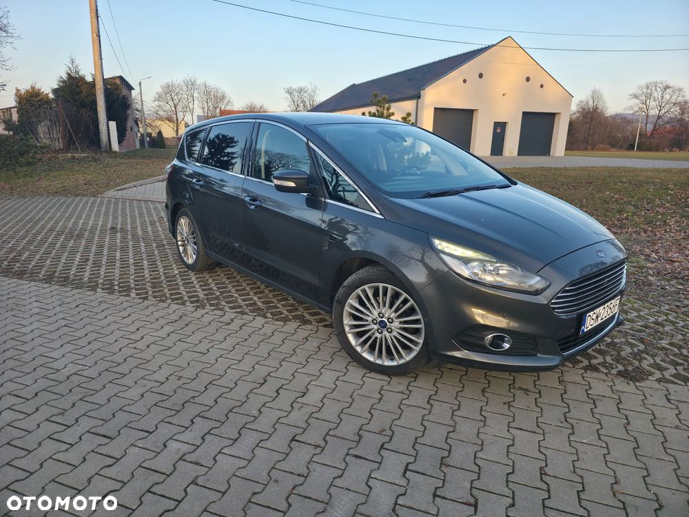 Ford S-Max 2.0 TDCi Titanium PowerShift - 1