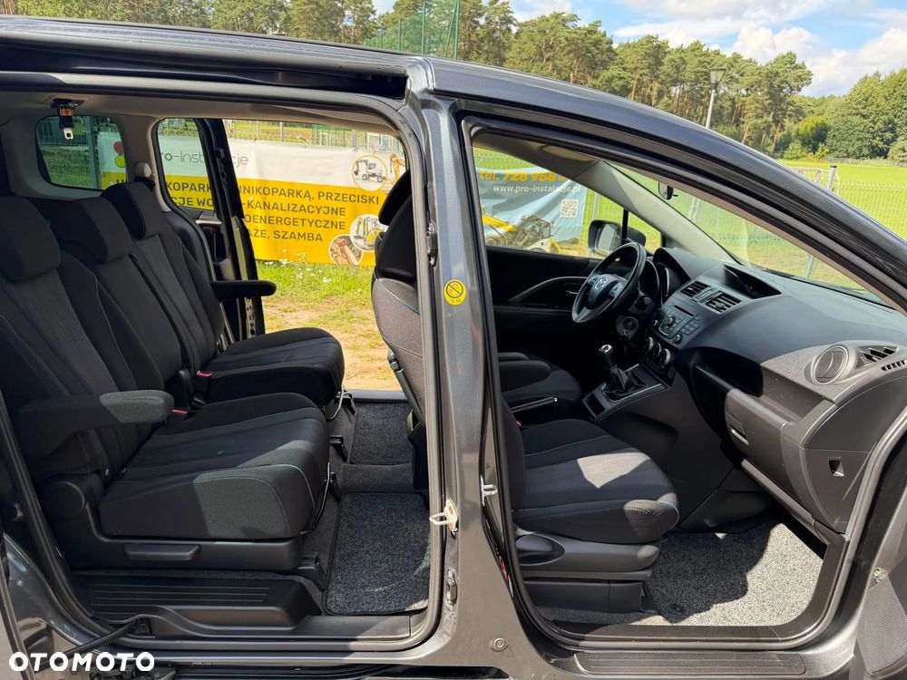 Mazda 5 - 16