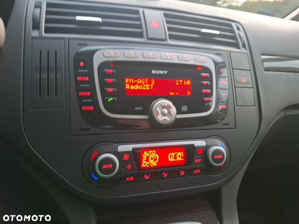 Ford Focus C-Max - 22