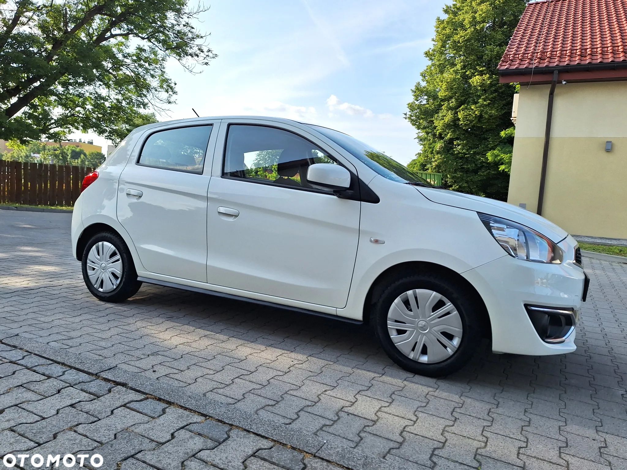 Mitsubishi Space Star 1.0 Inform - 1