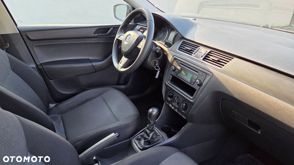 Skoda RAPID 1.2 TSI Active - 13