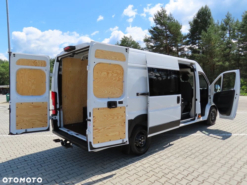 Citroën JUMPER Heavy 2.2 H3-Power 180 KM AT8 Automat L4H2 MAXI DOKA Dubel Brygadowy MIXTO 7-Mio Os.+1025 Kg Ład. Rozstaw Osi 4035 mm WZMACNIANY FULL OPCJA Wyposażenia Gwarancja Fabryczna HAK 3000 KG Stan Auta Jak Z Salonu NOWY - 16
