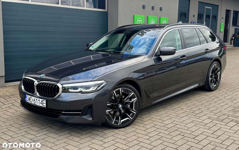 BMW Seria 5 - 24