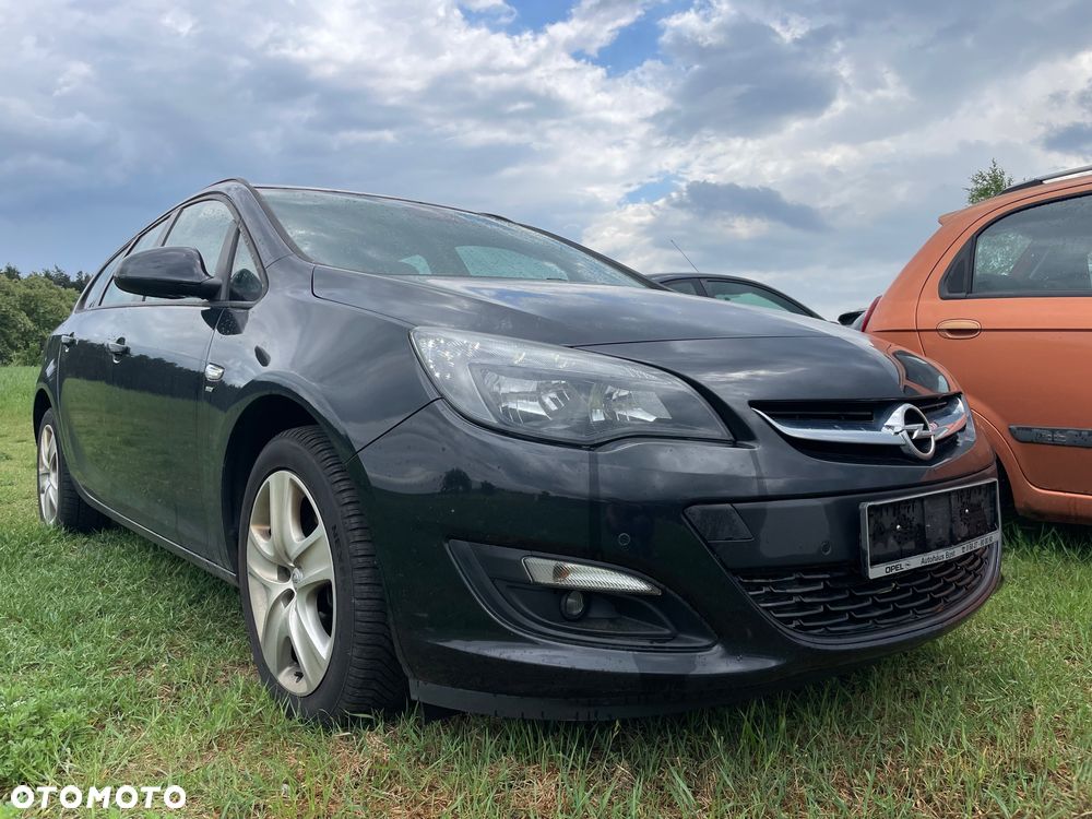 Opel Astra 1.4 Turbo Innovation - 2