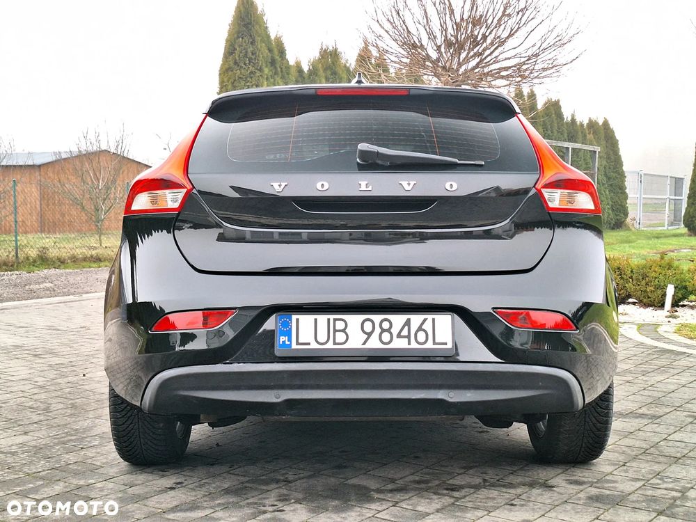 Volvo V40 T2 Kinetic - 10