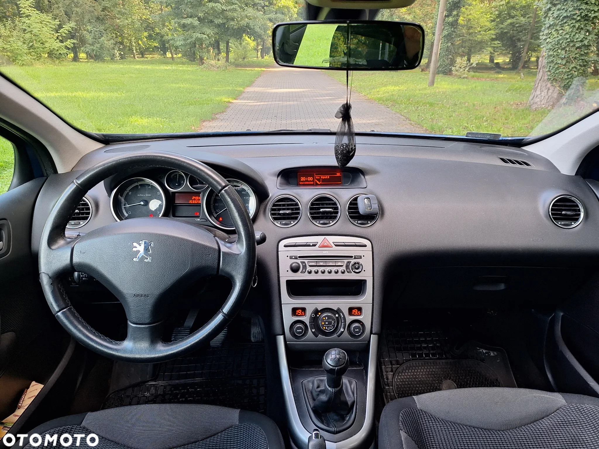 Peugeot 308 - 8