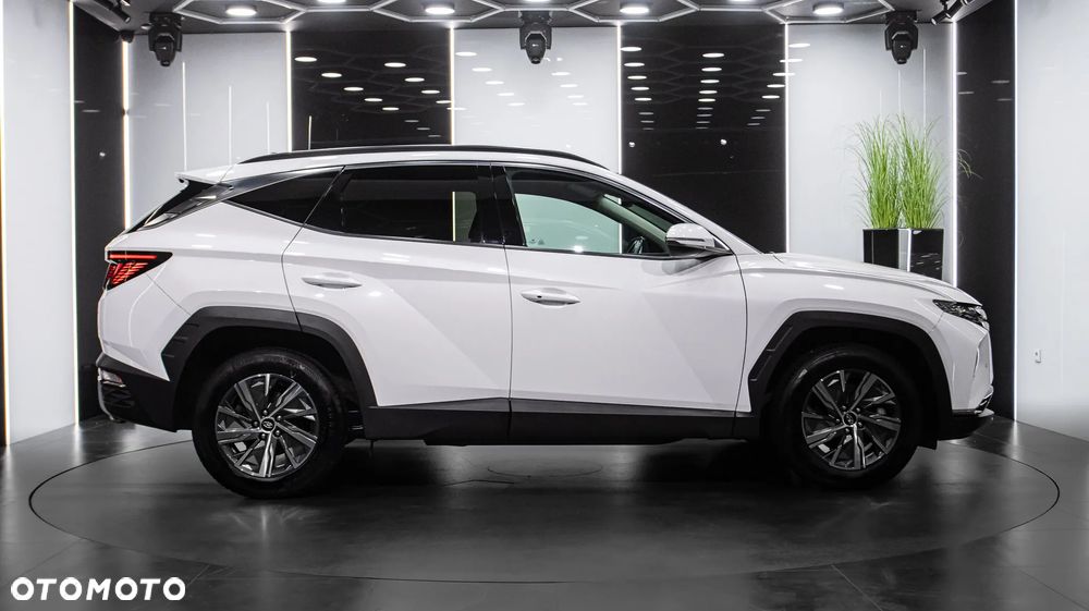 Hyundai Tucson 1.6 T-GDi HEV Executive 2WD - 8