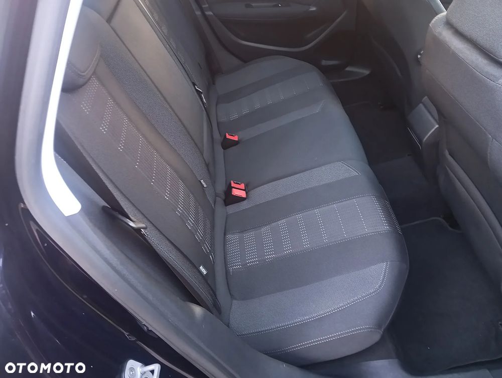 Peugeot 308 SW BlueHDi 120 EAT6 Stop & Start Allure - 17