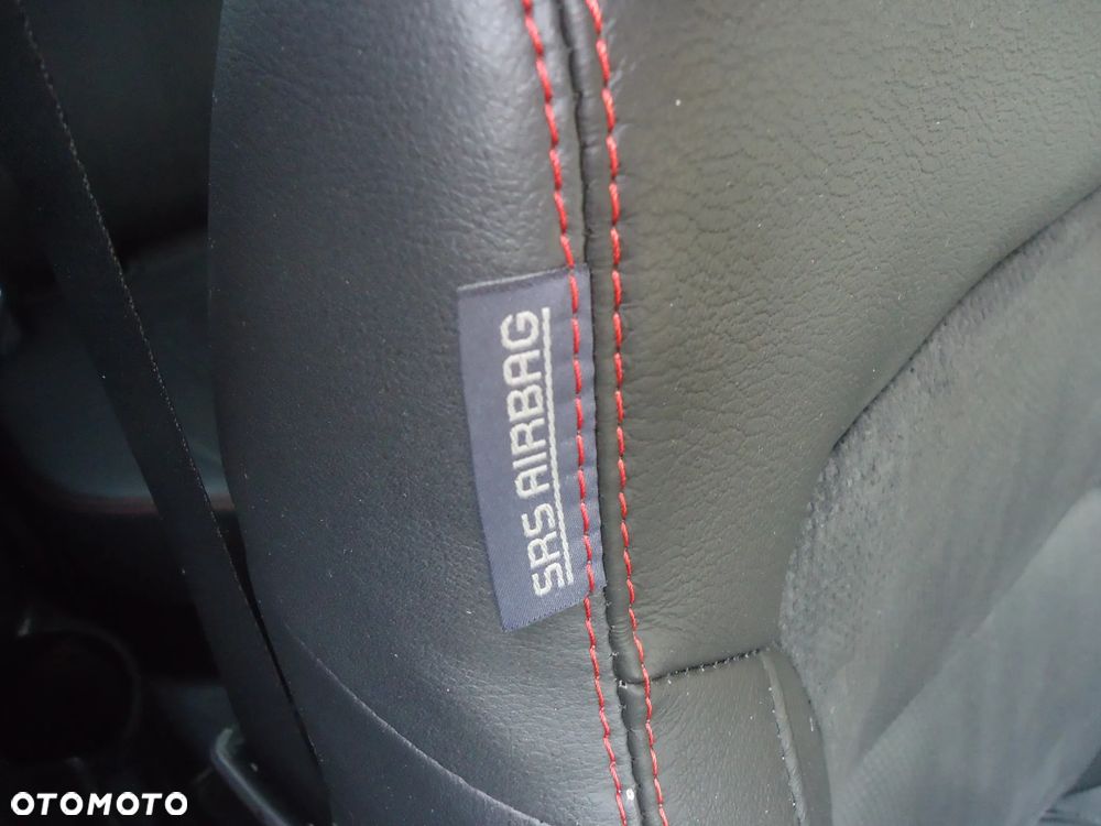 Suzuki Vitara 1.4 Boosterjet Automatik S - 25
