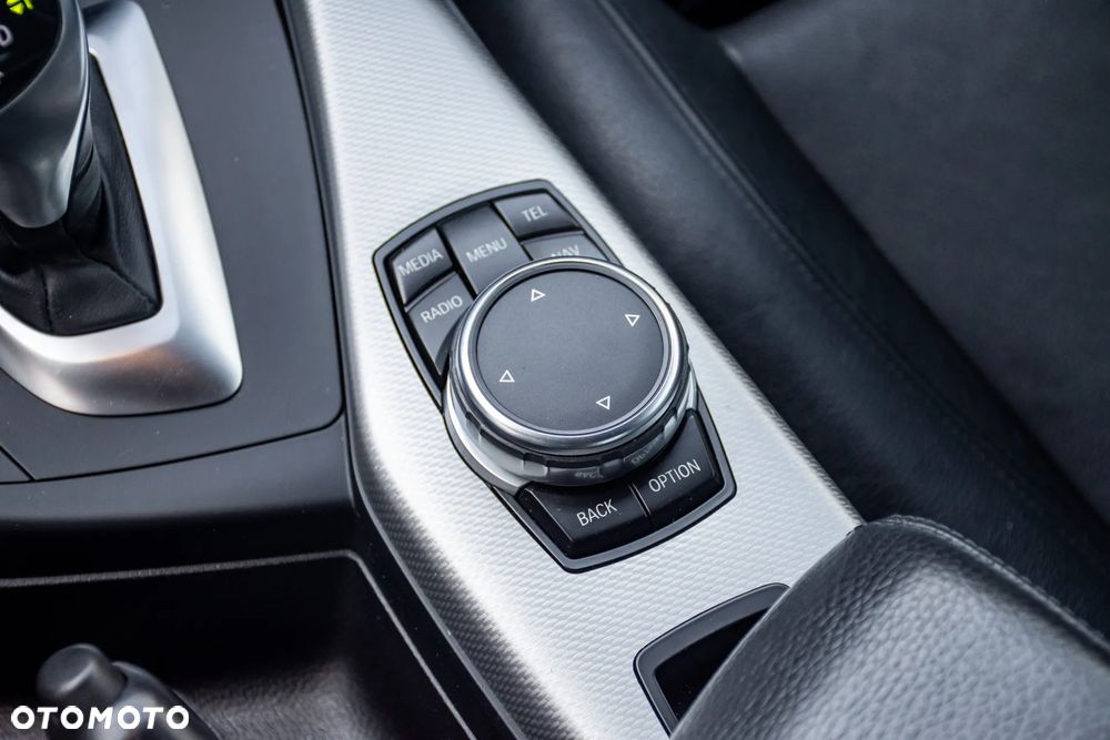 BMW Seria 2 M235i xDrive Cabrio Sport-Aut - 12