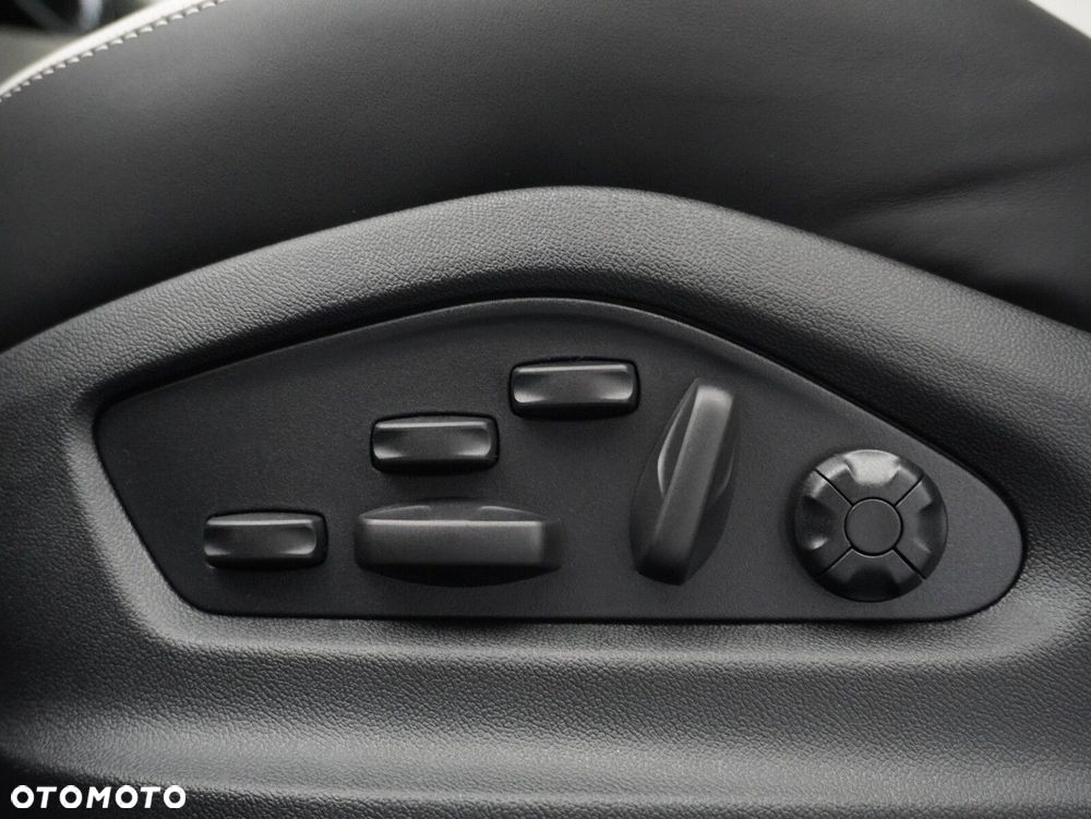 Porsche Cayenne Black Edition - 24