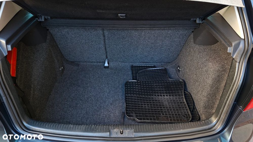 Volkswagen Golf 1.4 Team - 11