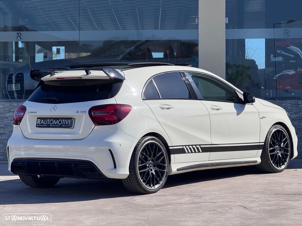 Mercedes-Benz A 45 AMG 4Matic Speedshift 7G-DCT - 4