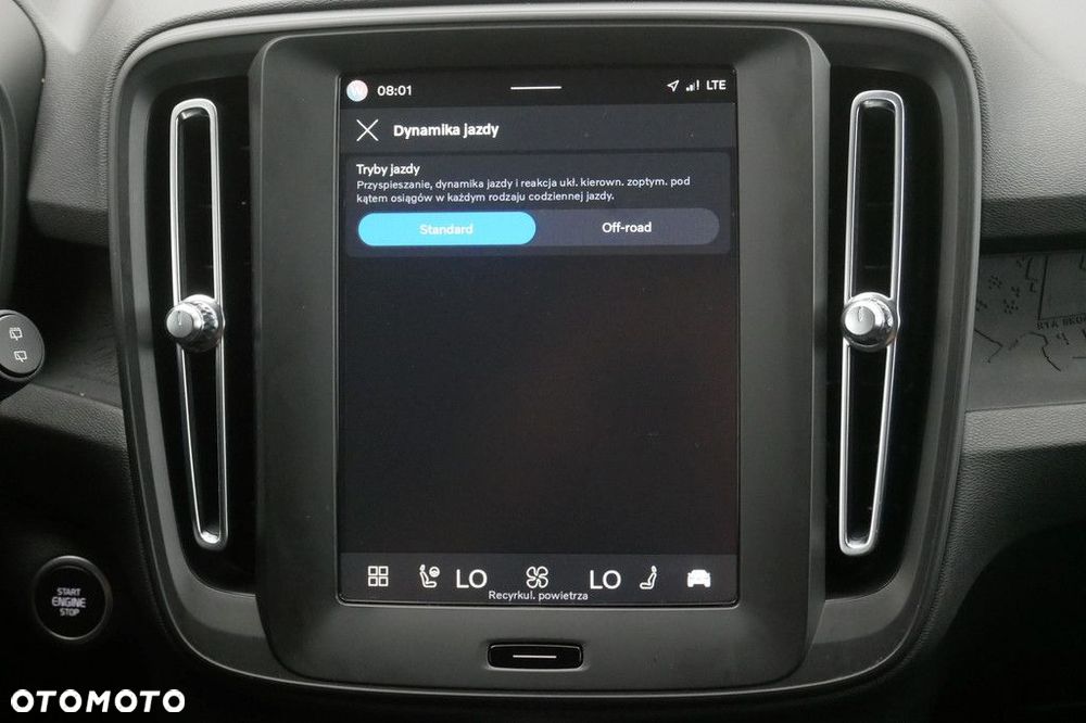 Volvo XC 40 - 21