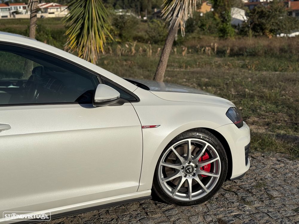 VW Golf 2.0 TSi GTi DSG Performance - 5