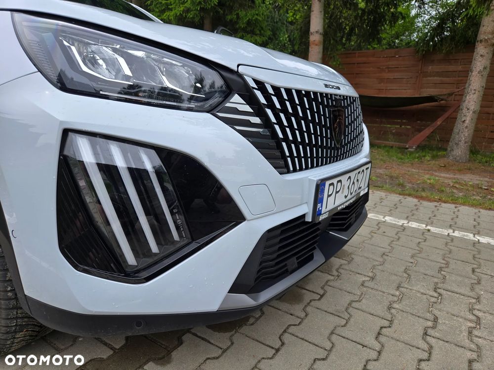 Peugeot 2008 1.5 BlueHDi Allure S&S EAT8 - 11