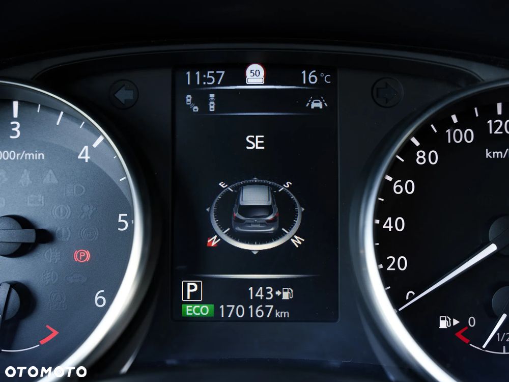Nissan Qashqai 1.6 dCi Xtronic TEKNA+ - 27