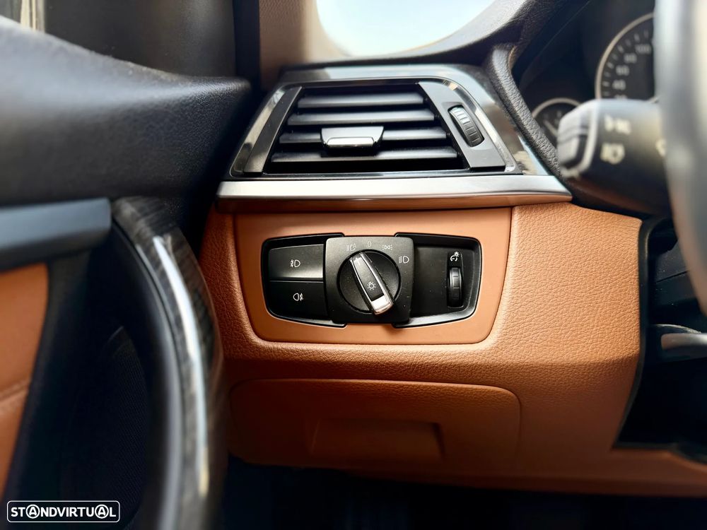 BMW 320 d Auto Line Luxury - 18