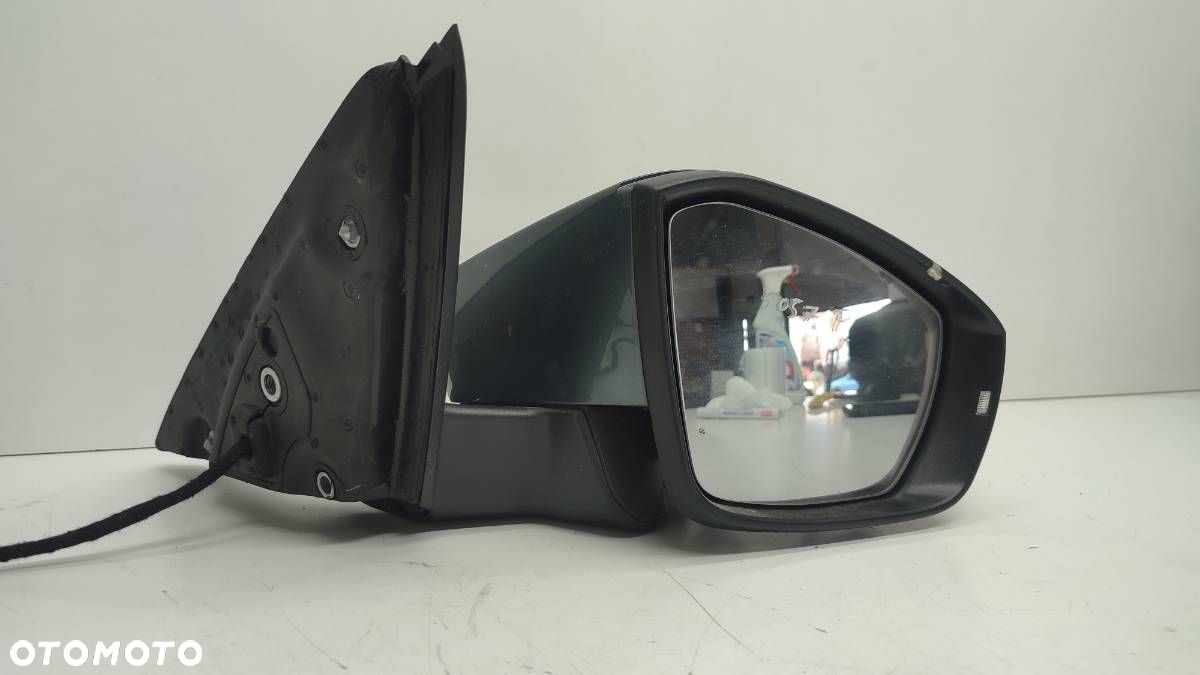 LUSTERKO PRAWE SKODA OCTAVIA III EUROPA 9 PIN - 3