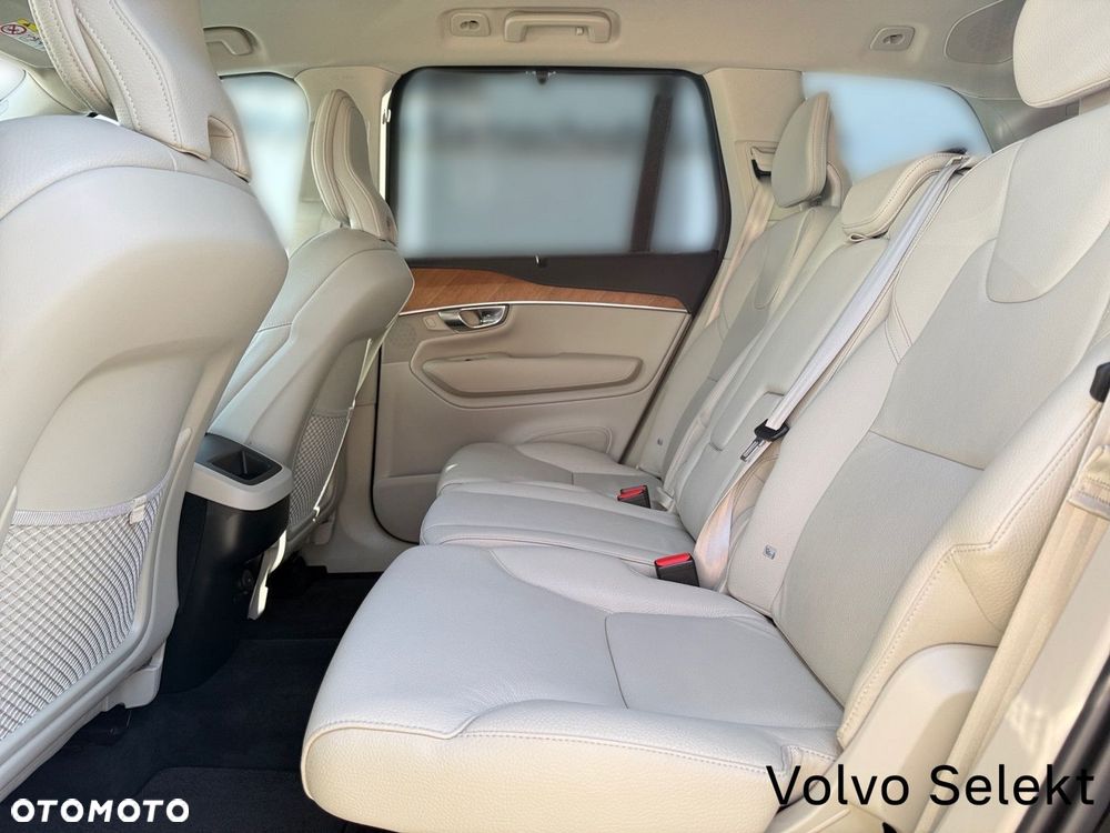 Volvo XC 90 - 16