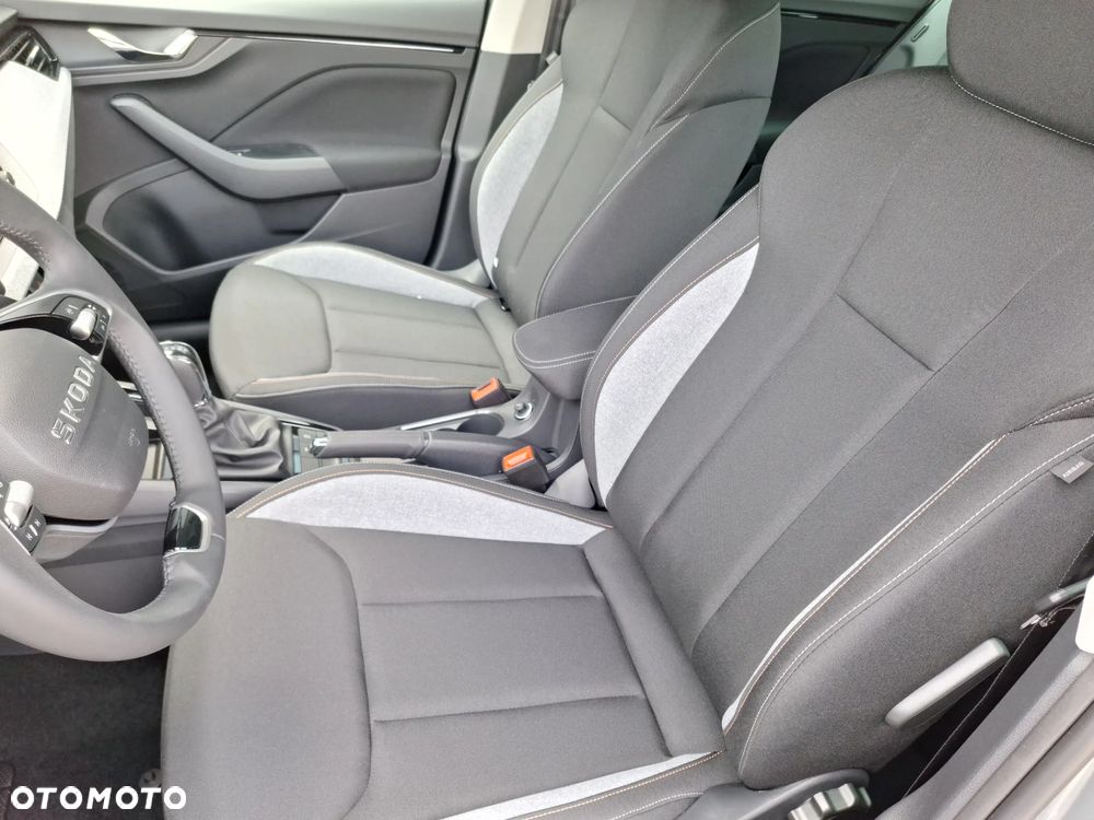 Skoda Kamiq 1.5 TSI Drive DSG - 11