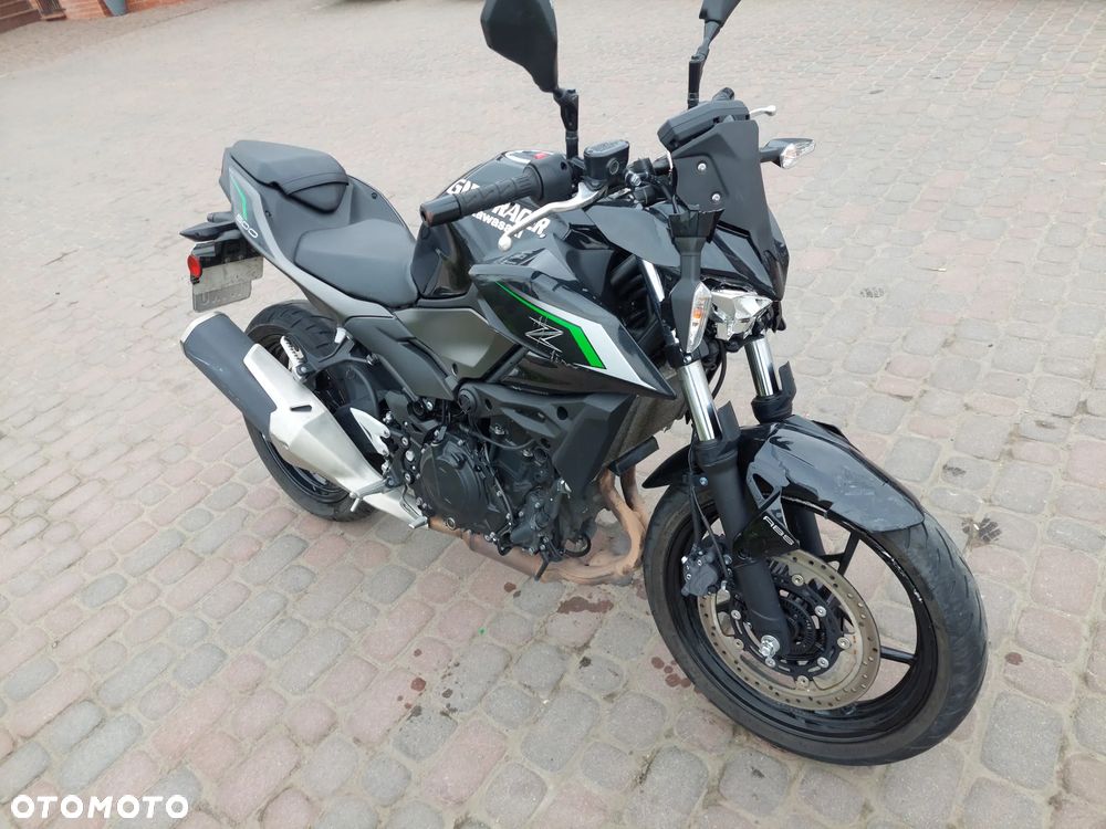 Kawasaki Z - 7