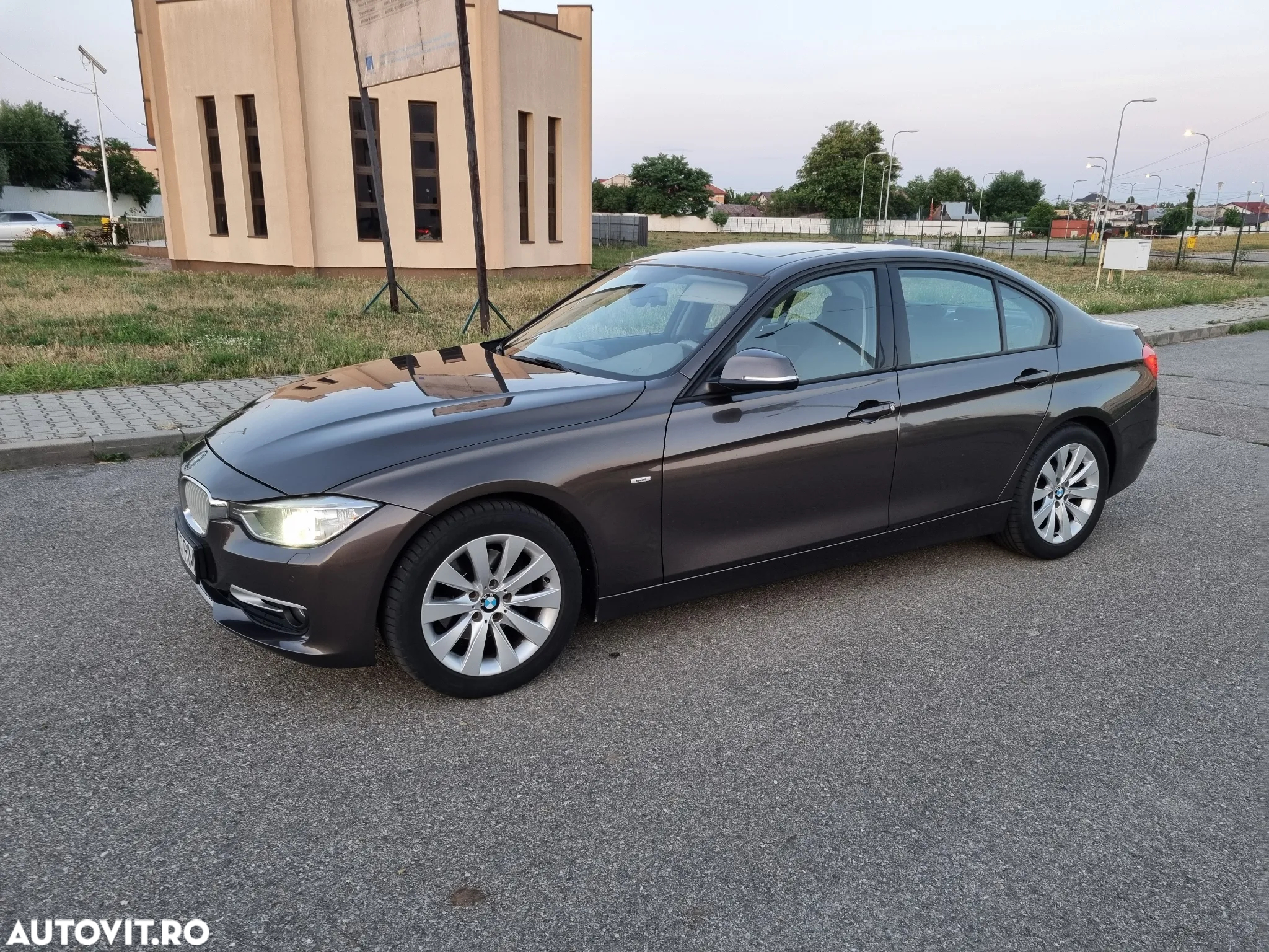 BMW Seria 3 - 2