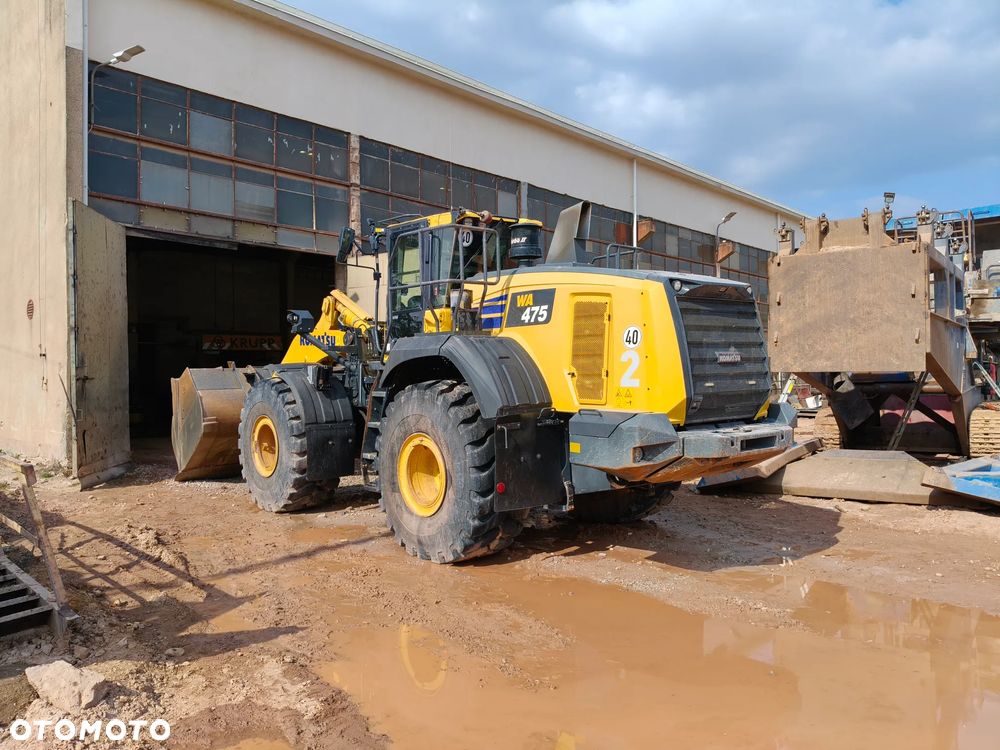 Komatsu WA475-10E0 2 - 13