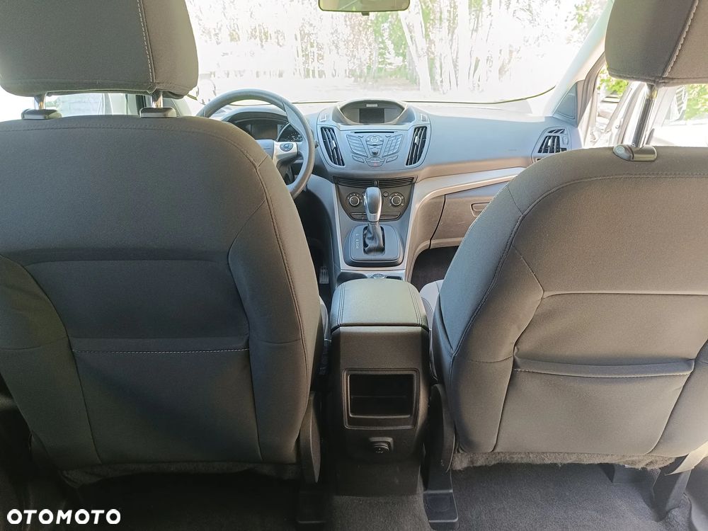 Ford Escape 2.0 EcoBoost AWD Titanium - 9