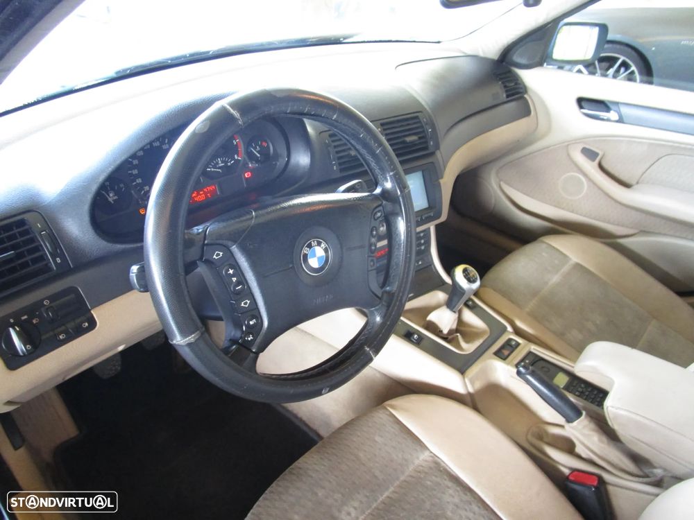 BMW 320 d Navigator II - 11